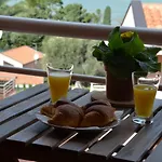 La Dimora Delle Begonie Cefalu