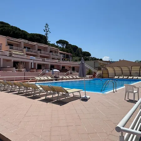 La Dimora Delle Begonie Apartment