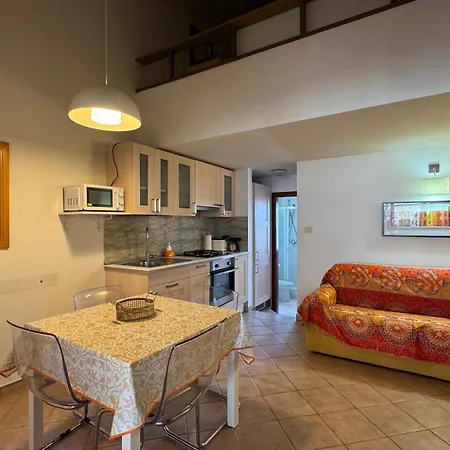Apartment La Dimora Delle Begonie *