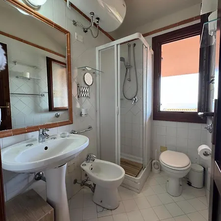 La Dimora Delle Begonie Apartment *