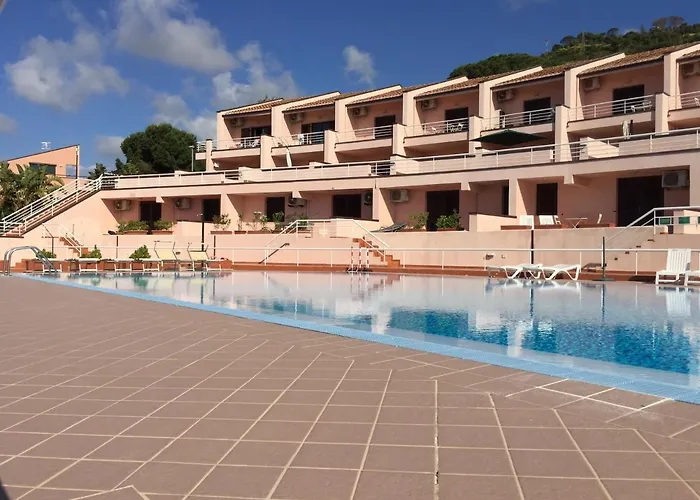 La Dimora Delle Begonie * Cefalù